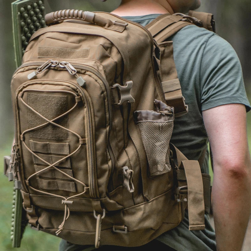 LQARMY Tactical Backpack Large Capacity Outdoor Hiking Bag