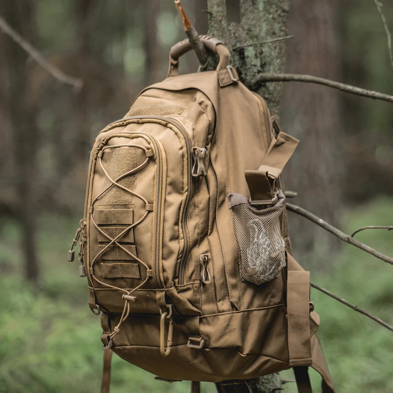 LQARMY Tactical Backpack Large Capacity Outdoor Hiking Bag