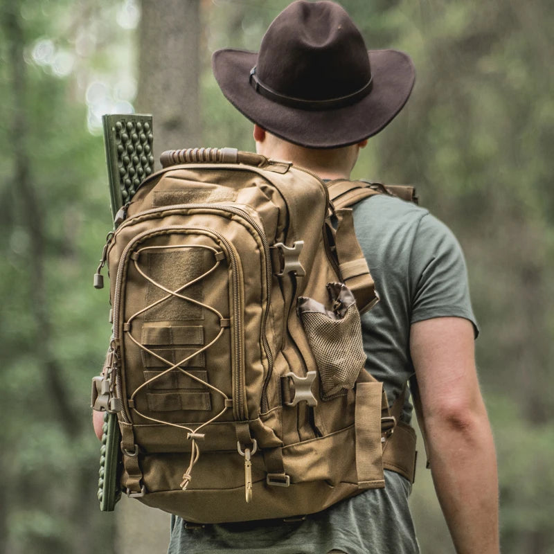 LQARMY Tactical Backpack Large Capacity Outdoor Hiking Bag